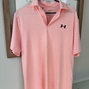 Under Armour Golf Polo Men’s size Medium *Loose Fit
